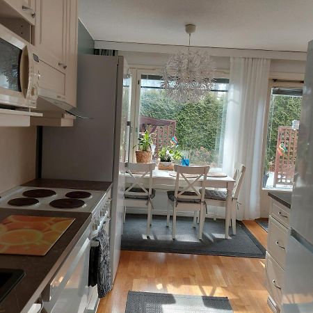Villa Vadelma Наантали Екстериор снимка