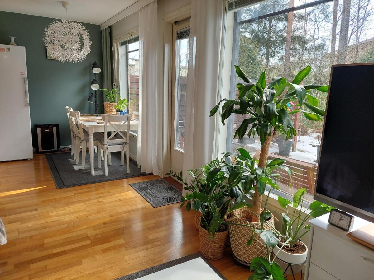 Villa Vadelma Наантали Екстериор снимка